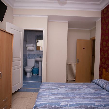 Hostal Navarra Zaragoza Exterior foto